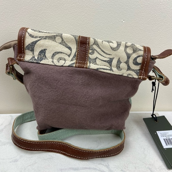 NWT Myra Bag Leaf Print Small/Crossbody Bag Boho - Picture 6 of 9
